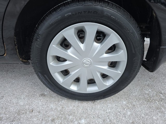 2019 Nissan Versa Sedan S Plus