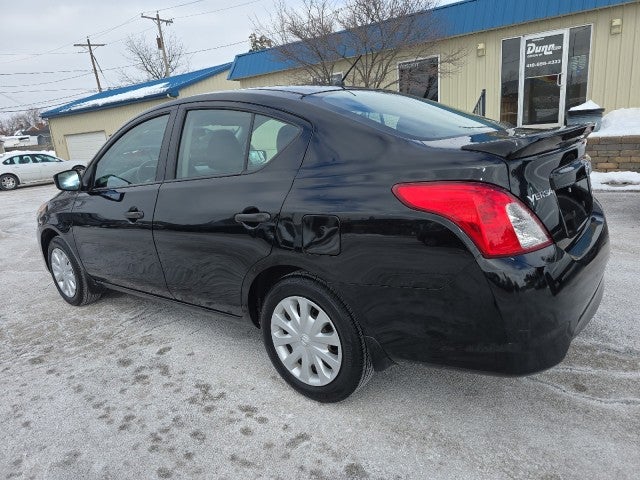 2019 Nissan Versa Sedan S Plus