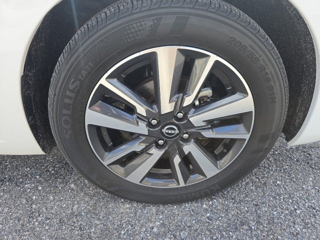 2024 Nissan Versa SV