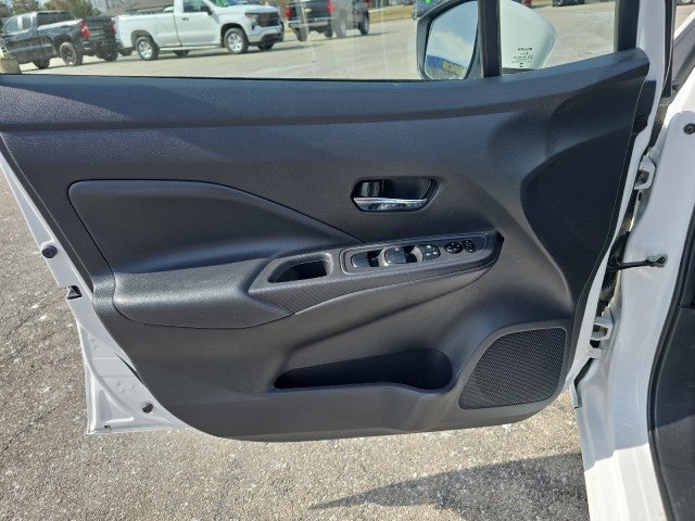 2024 Nissan Versa SV