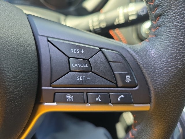 2021 Nissan Kicks SR