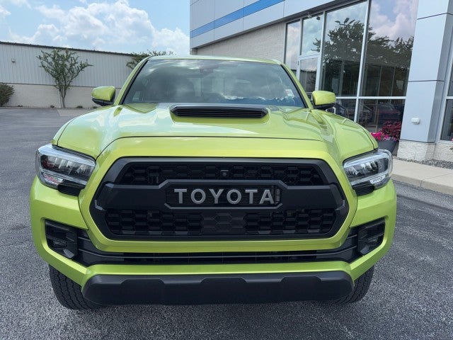 2022 Toyota Tacoma 4WD SR