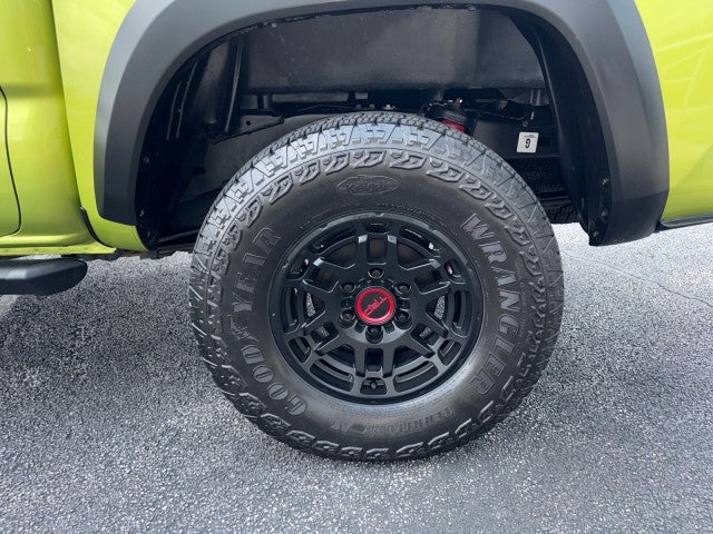 2022 Toyota Tacoma 4WD SR
