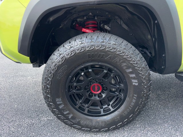 2022 Toyota Tacoma 4WD SR