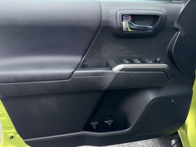 2022 Toyota Tacoma 4WD SR