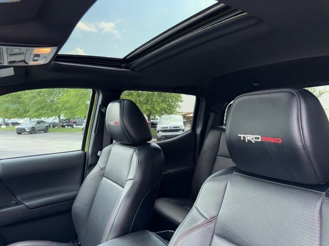 2022 Toyota Tacoma 4WD SR