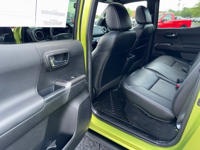 2022 Toyota Tacoma 4WD SR