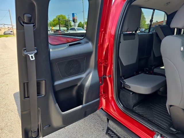 2021 Toyota Tacoma 2WD SR