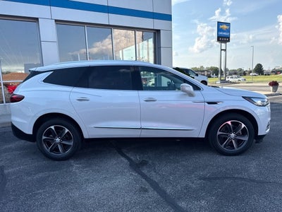 2020 Buick Enclave Essence