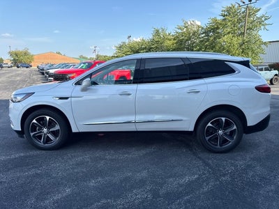 2020 Buick Enclave Essence