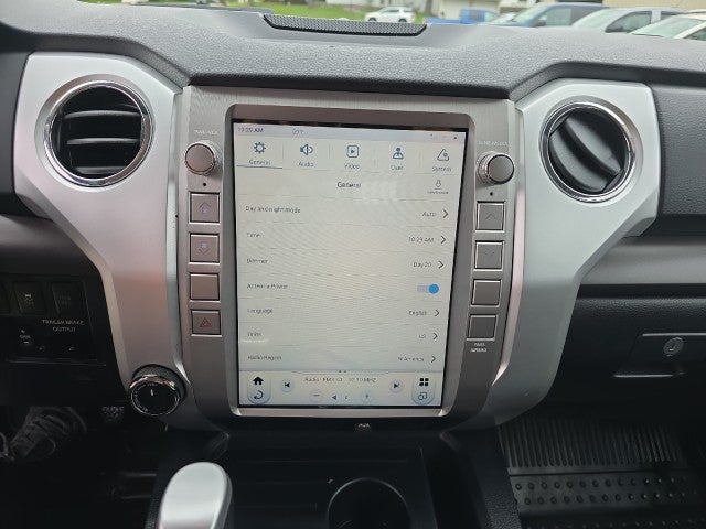 2019 Toyota Tundra 4WD SR5