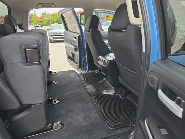 2019 Toyota Tundra 4WD SR5
