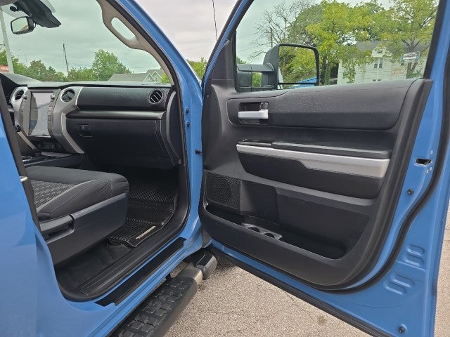 2019 Toyota Tundra 4WD SR5