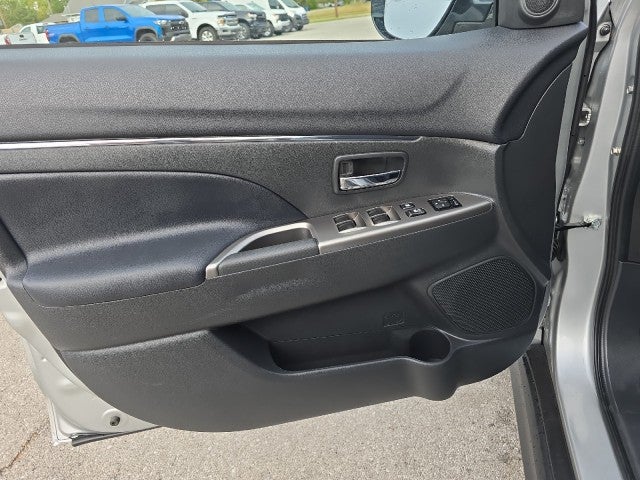 2024 Mitsubishi Outlander Sport S