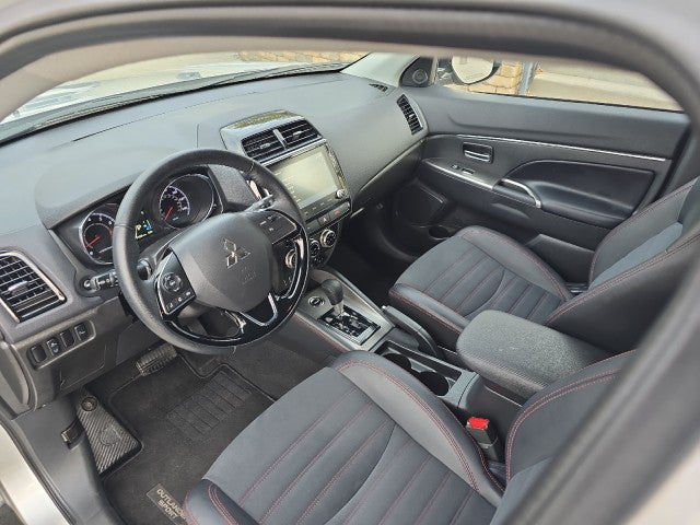 2024 Mitsubishi Outlander Sport S