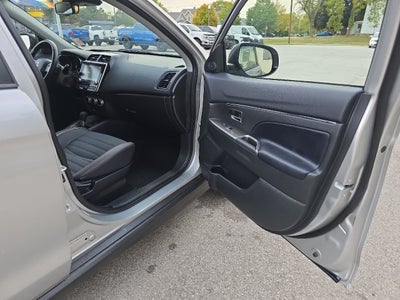 2024 Mitsubishi Outlander Sport S