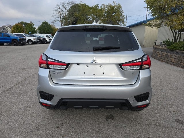 2024 Mitsubishi Outlander Sport S