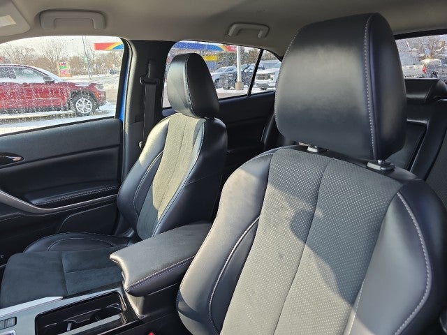 2025 Mitsubishi Eclipse Cross SE