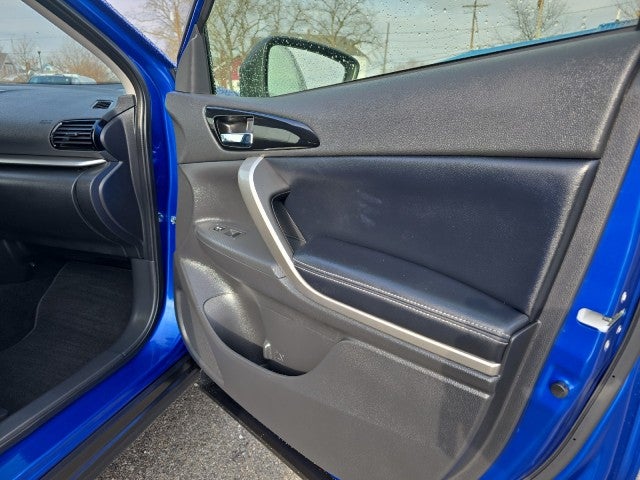 2025 Mitsubishi Eclipse Cross SE