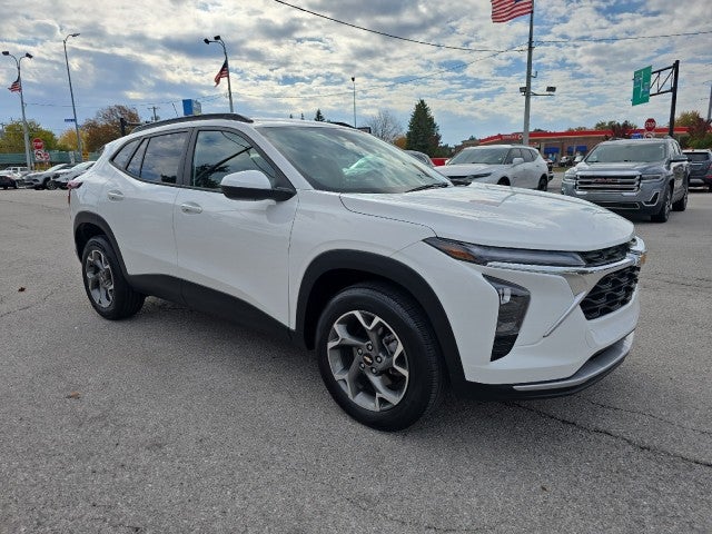 2024 Chevrolet Trax LT