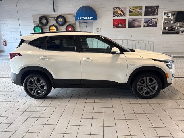 2021 Kia Seltos S