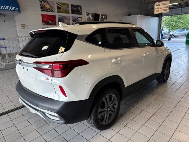 2021 Kia Seltos S