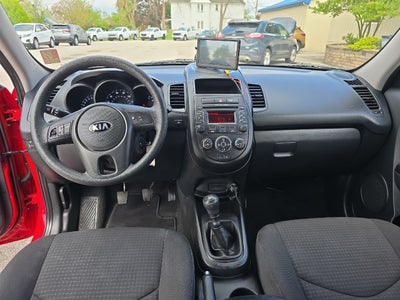 2013 Kia Soul Base