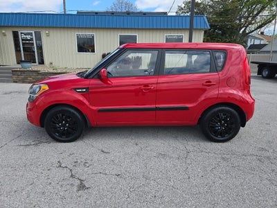 2013 Kia Soul Base